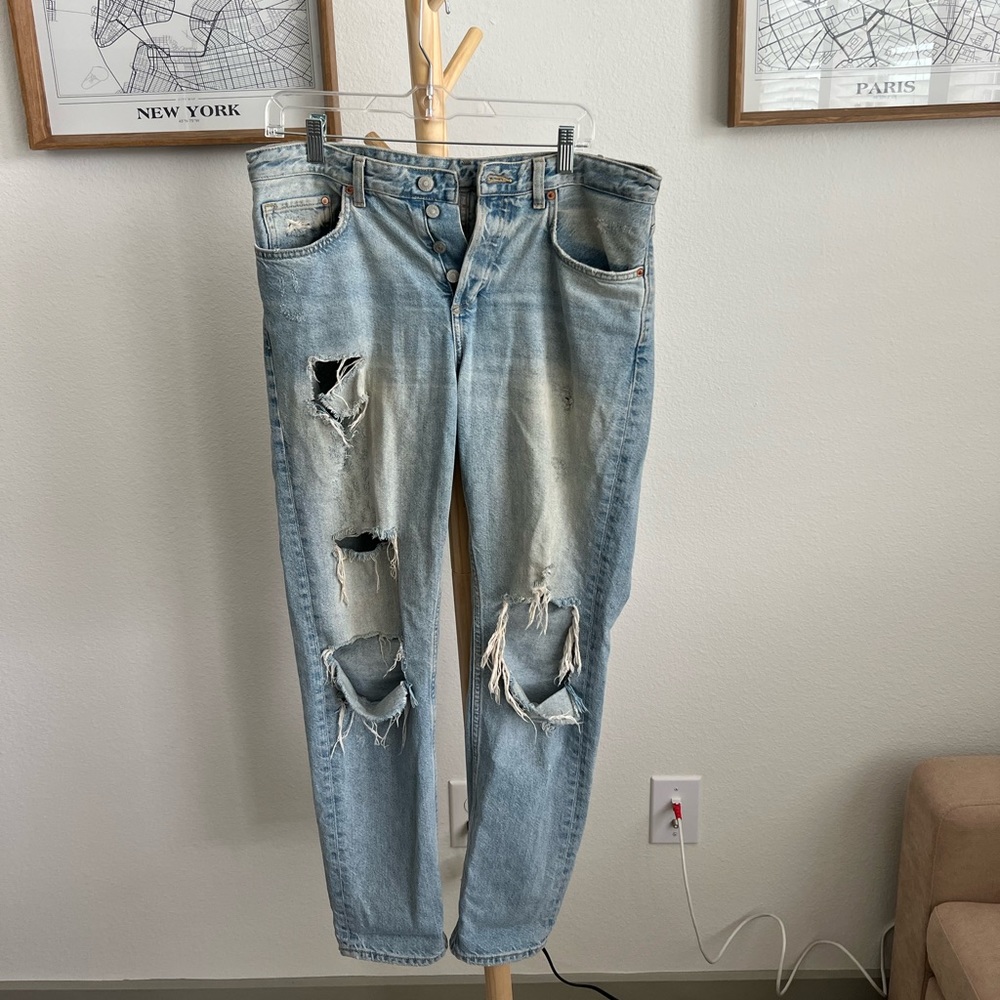 Fairly worn ripped boyfriend jeans!